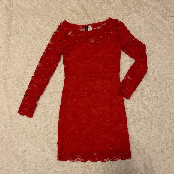 h and m red lace dress